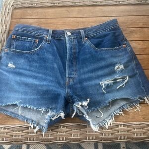Levi’s 501 Distressed Denim Shorts 31